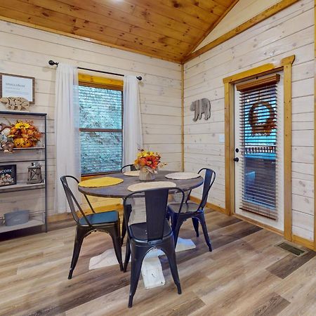 Cozy Cardinal Villa Sevierville Exterior photo